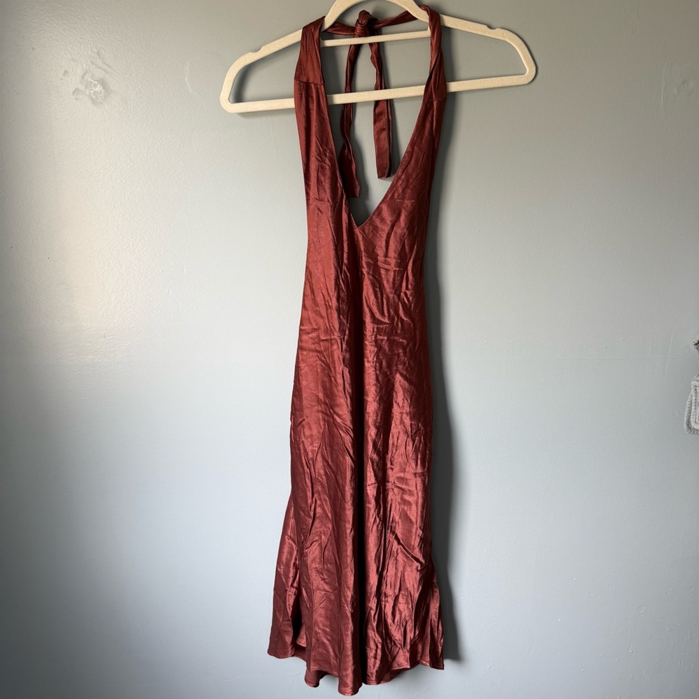 SHORE criss cross halter mini dress
Size small